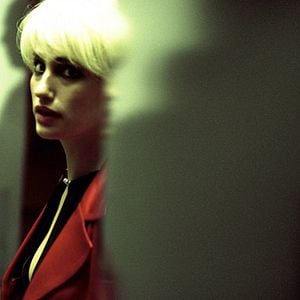 Foto Ni pour, ni contre (bien au contraire)