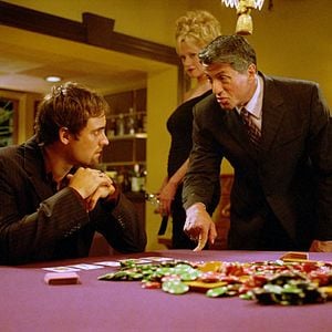 Foto Shade - Nos Bastidores do Jogo