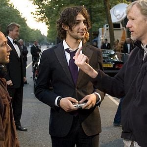 Foto Um Gigolô Europeu por Acidente