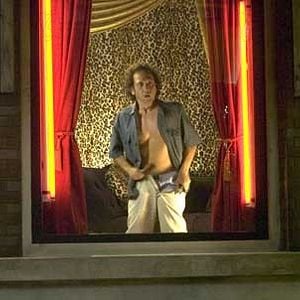 Foto Um Gigolô Europeu por Acidente