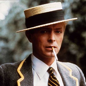 Foto Furyo, Em Nome da Honra