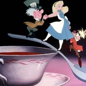 Foto Alice no País das Maravilhas