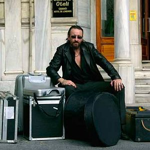 Foto Atravessando a Ponte - O Som de Istambul