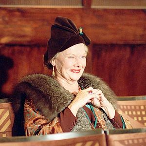 Foto Sra. Henderson Apresenta