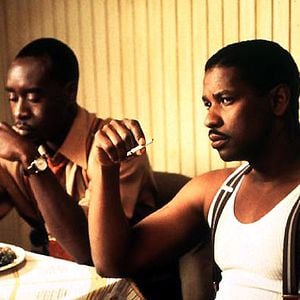 Foto O Diabo Veste Azul