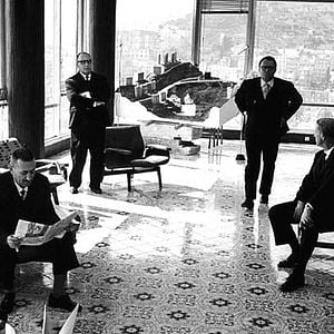 Foto As Mãos Sobre a Cidade