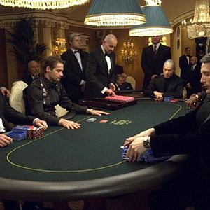 Foto 007 - Cassino Royale