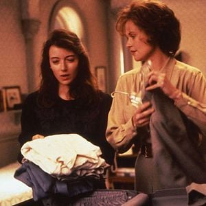 Foto Uma Estranha entre Nós