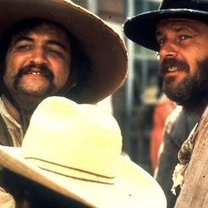 Foto Com a Corda no Pescoço