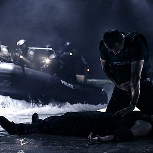 Foto Chrysalis - Um Futuro não Muito Distante