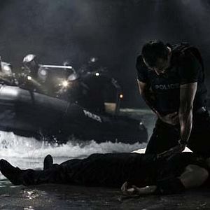 Foto Chrysalis - Um Futuro não Muito Distante