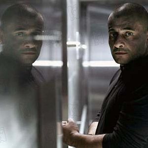 Foto Chrysalis - Um Futuro não Muito Distante