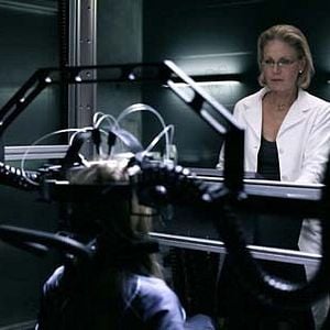 Foto Chrysalis - Um Futuro não Muito Distante