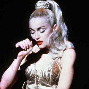 Foto Na Cama com Madonna