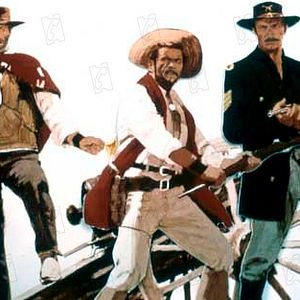 Foto Três Homens em Conflito