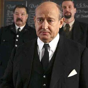 Foto Entre os Muros da Prisão