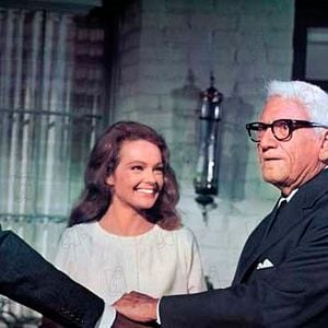 Foto Adivinhe Quem Vem para Jantar