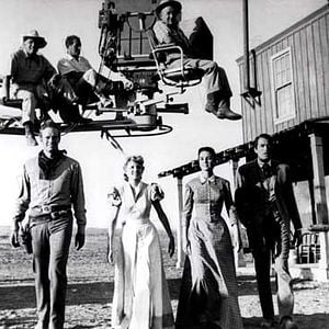 Foto Da Terra Nascem os Homens