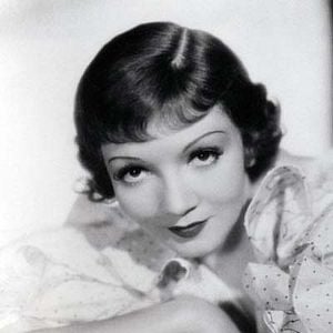 Foto Claudette Colbert