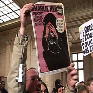 Foto C'est dur d'être aimé par des cons