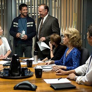 Foto A Verdade Nua e Crua