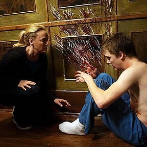 Foto Evocando Espíritos