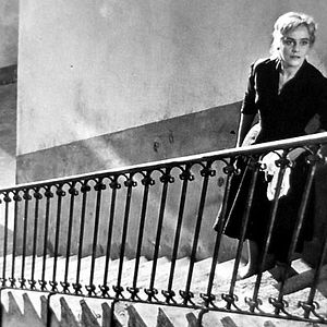 Foto Um Rosto na Noite