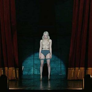 Foto Sucker Punch - Mundo Surreal