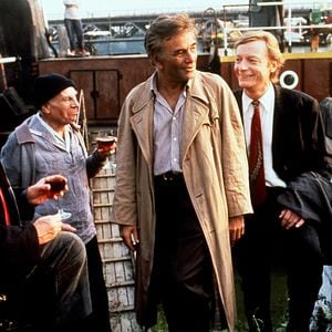 Foto Tão Longe, Tão Perto