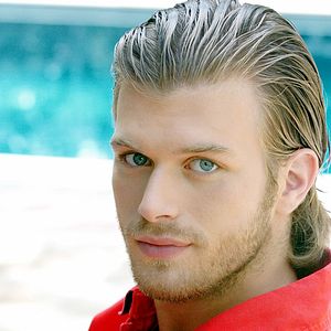 Foto Kıvanç Tatlıtuğ