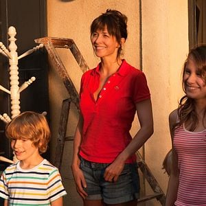 Foto A Felicidade Nunca Vem Só