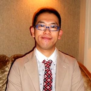 Foto Hiromasa Yonebayashi