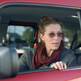 Foto Amigas com Dinheiro