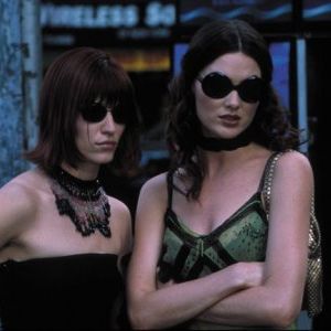 Foto Cinco Evas e Um Adão