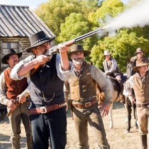 Foto Appaloosa - Uma Cidade Sem Lei