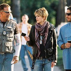 Foto Domino - A Caçadora de Recompensas