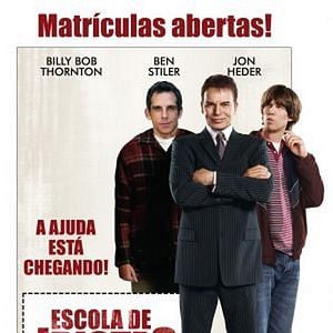 Foto Escola de Idiotas