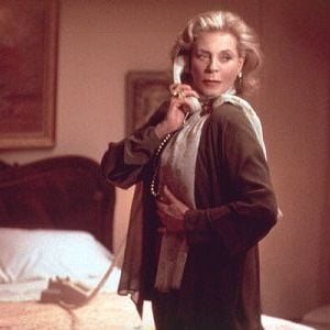 Foto O Espelho Tem Duas Faces