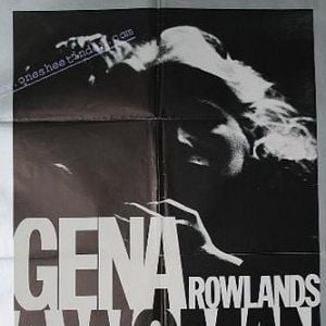 Foto Uma Mulher Sob Influência