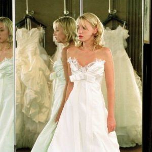 Foto Uma Garota Dividida em Dois