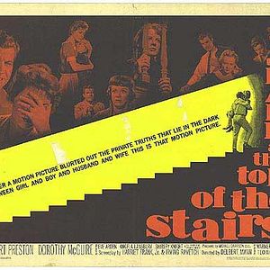 Foto Sombras no Fim da Escada