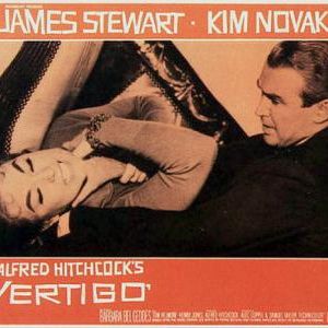 Foto Um Corpo que Cai