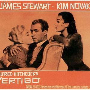 Foto Um Corpo que Cai