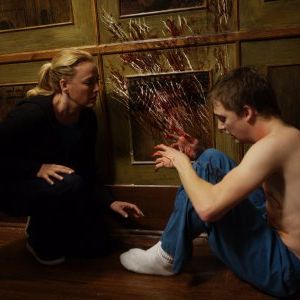 Foto Evocando Espíritos