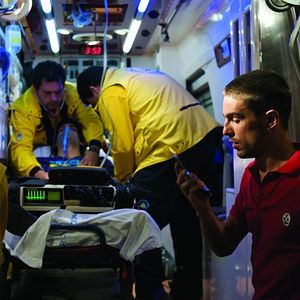 Foto Abraços Partidos