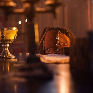 Foto Piratas do Caribe - Navegando em Águas Misteriosas