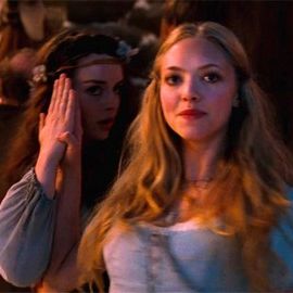 Foto A Garota da Capa Vermelha