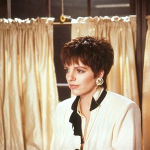 Foto Arthur 2, o Milionário Arruinado