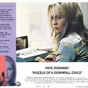 Foto Puzzle of a Downfall Child