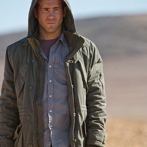 Foto Protegendo o Inimigo